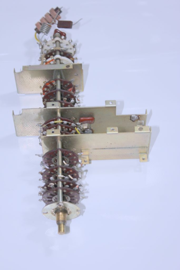 Yaesu FT-101E Original Complete Switch Used We Ship Worlwide