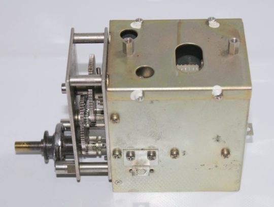 Yaesu FT-101E Original VFO Used We Ship Worlwide - Image 2