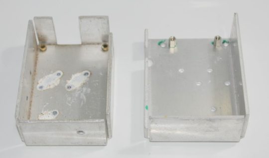 Yaesu FT-7B Original Lead , Insulator and Cases Used We Ship Worlwide - Image 2