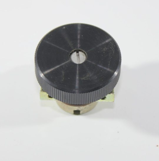 Yaesu FL-2100F Original Round Knob Used We Ship Worlwide
