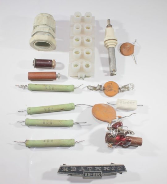 Heathkit SB-220 Original Lot of Parts Used We Ship Worlwide