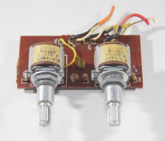 Kenwood TS-930S Original Knob Board #1 Used We Ship Worlwide