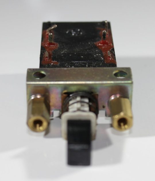 Icom IC-730 Original Power Switch Used We Ship Worlwide - Image 3