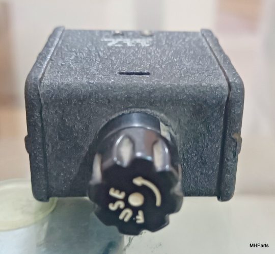 Swan Special Connector 117 Used Ship Worldwide - Image 2