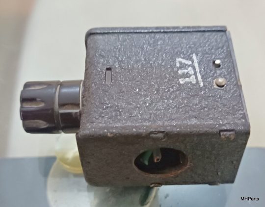Swan Special Connector 117 Used Ship Worldwide - Image 4