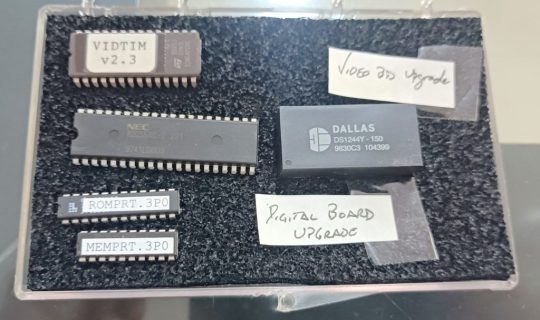 1PCS NEW Original  DS1244Y-150 / 9830C3 / 104399 We Ship Worlwide