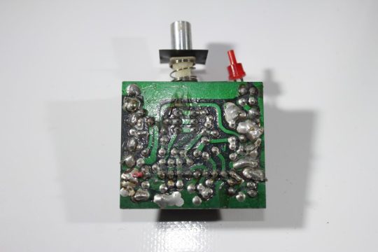 Yaesu FT-101ZD Original Switch #3 Used We Ship Worlwide - Image 2