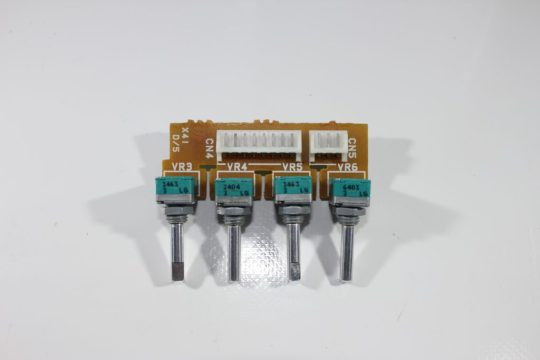 Kenwood TS-450S Original Buttons X41 D/5 Used We Ship Worlwide