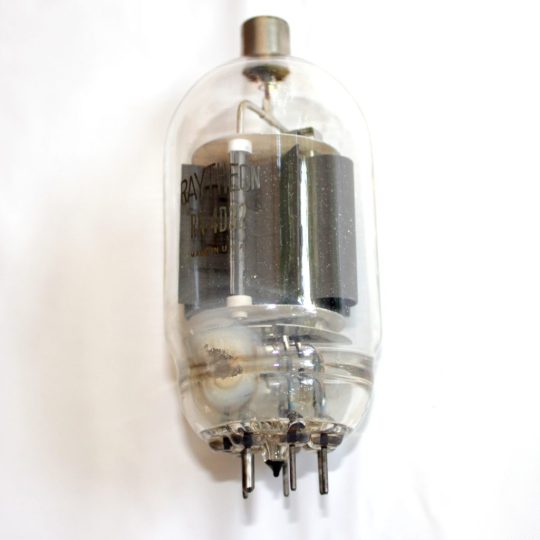 B2P 1 UND RAYTHEON RK-4D32 TRANSMITTING TUBE  Used We Ship Worlwide - Image 3