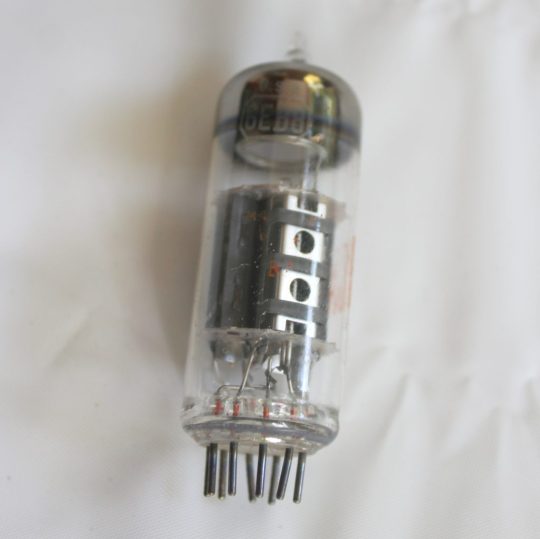 B9P Lot Tubes 6EB8 3 RCA / 1 GE  Used We Ship Worlwide - Image 4