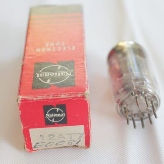 B15P Lot 4 Tubes RCA 6AV6 / 7056 / 12B7A / 12AT7A NOS We Ship Worlwide - Image 6