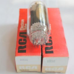 B16P 1 Unit TUBE RCA 8950 NOS