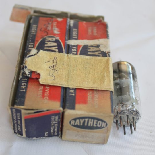 B18P 1 Unit TUBE RAYTHEON 6AB4 NOS We Ship Worlwide - Image 3