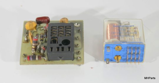 Drake TR-4C Original Telemecanique Relay Board Used We Ship Worlwide - Image 5