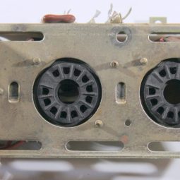 Yaesu FT-101E Original Tube Base Used