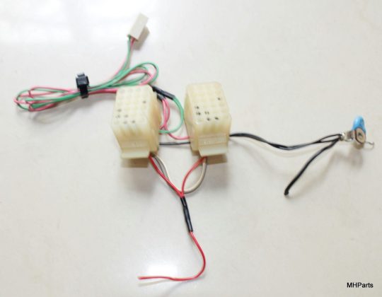 Icom IC-AT500 Original Back Connectors Used We Ship Worlwide - Image 2