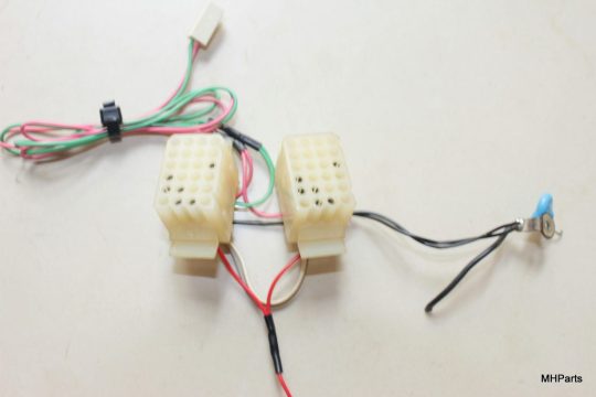 Icom IC-AT500 Original Back Connectors Used We Ship Worlwide