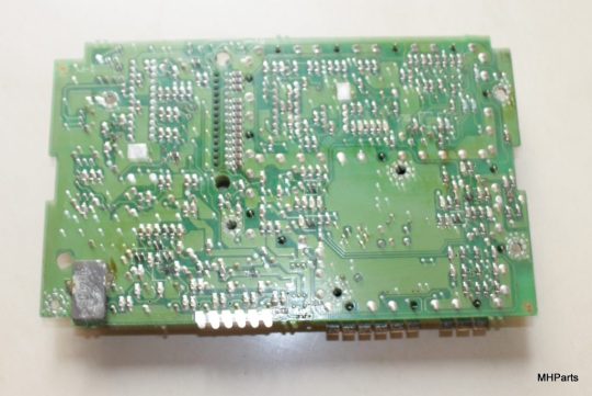 Motorola GM-300 Original Board 2 For Parts Removal We Ship Worlwide - Image 2
