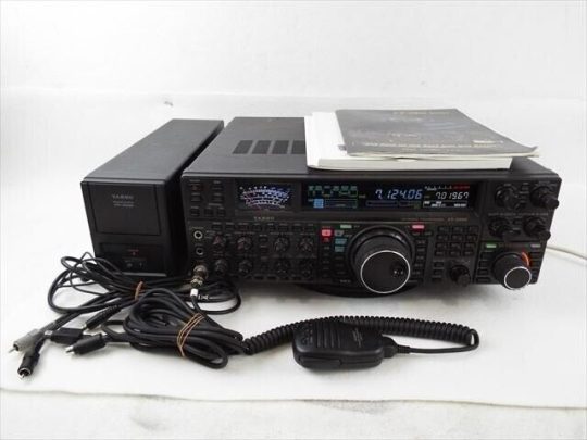 Yaesu HF Transceiver FT-2000D + FP-2000 HF/50MHz UNTESTED WE Ship FREE WW