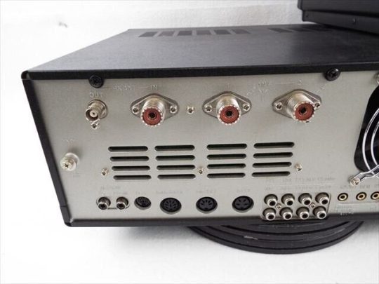 Yaesu HF Transceiver FT-2000D + FP-2000 HF/50MHz UNTESTED WE Ship FREE WW - Image 9