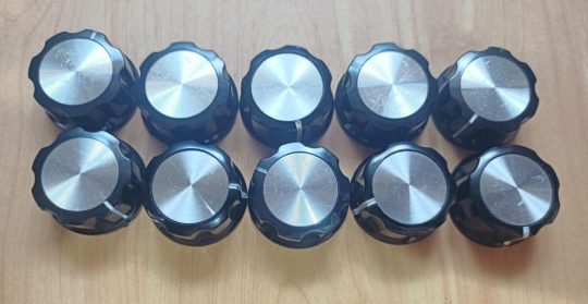 Ham Radio Knobs 4 Units Size 33mm x 6mm  Used We Ship Worlwide