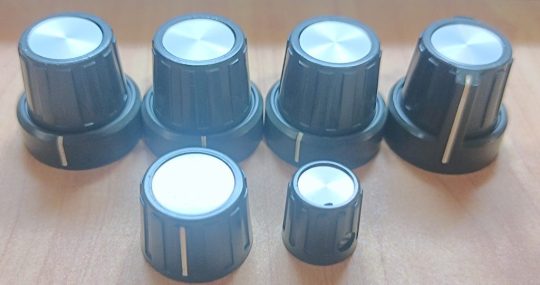 Ham Radio Yaesu Lot Knobs Used We Ship Worlwide - Image 2