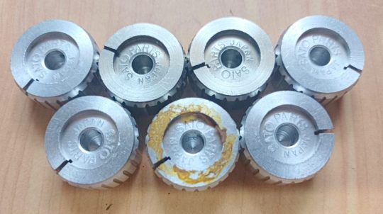 Ham Radio Sato 7 units Knobs Size 25mm x 6mm Used We Ship Worlwide - Image 3
