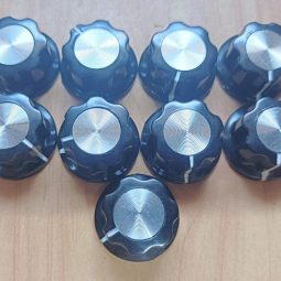 Ham Radio 9 Units Knobs Size 23mm x 6mm Used We Ship Worlwide
