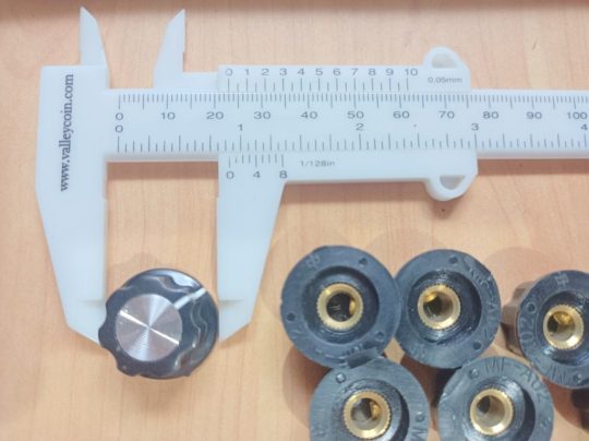 Ham Radio 9 Units Knobs Size 23mm x 6mm Used We Ship Worlwide - Image 4