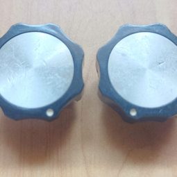 Ham Radio 2 Units Knobs Size 21mm x 6mm Used We Ship Worlwide