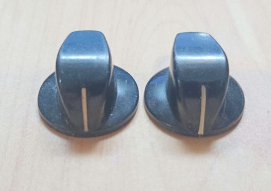 Ham Radio 2 Units Knobs Size 24mm x 6mm  Used We Ship Worlwide - Image 2