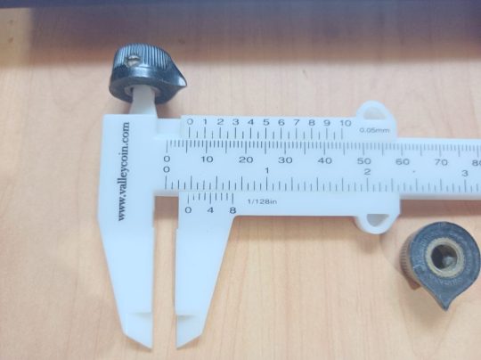 Ham Radio Daka Ware 2 Units Knobs Size 12mm 6mm Used We Ship Worlwide - Image 4