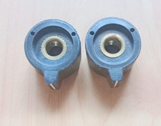 Ham Radio 2 Units Knobs Size 19mm x 6mm Used We Ship Worlwide - Image 3