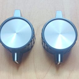Ham Radio 2 Units Knobs Size 22mm x 6mm Used We Ship Worlwide