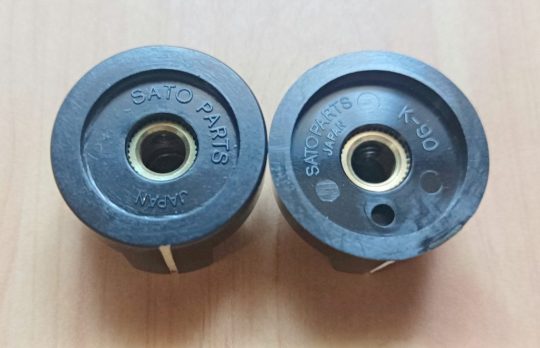 Ham Radio 2 Units Sato K-90 Knobs Size 23mm x 6 mm Used We Ship Worlwide - Image 3