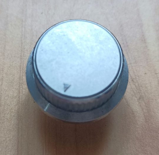 Ham Radio Silver Knobs Size 31mm X 5mm  Used We Ship Worlwide