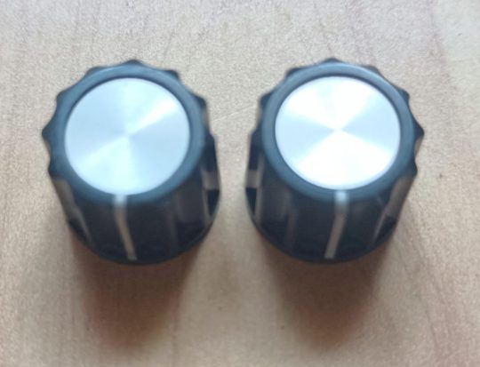 Ham Radio 2 Units Knobs Size 14mm x 6mm Used We Ship Worlwide