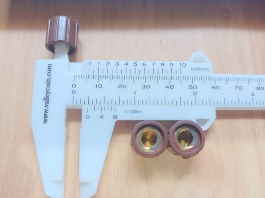Ham Radio 3 Units Brown Red Knobs Size 14mm x 6mm Used We Ship Worlwide - Image 3