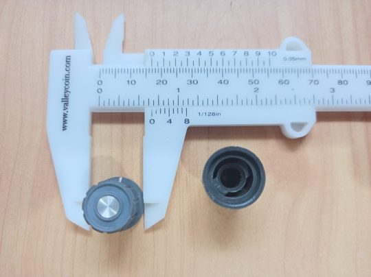 Ham Radio 2 units Knobs Size 17mm x 6mm Used We Ship Worlwide - Image 4