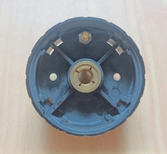 Ham Radio Cap Line Knobs Size 46mm x 6mm Used We Ship Worlwide - Image 2