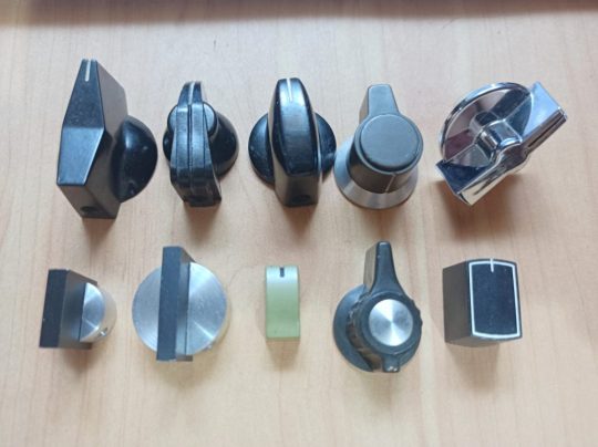 Ham Radio lot 34 Units Knobs Used We Ship Worlwide