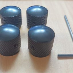 Ham Radio Metalic Black Set 4 Knobs Size 13mm x 6mm Used We Ship Worlwide