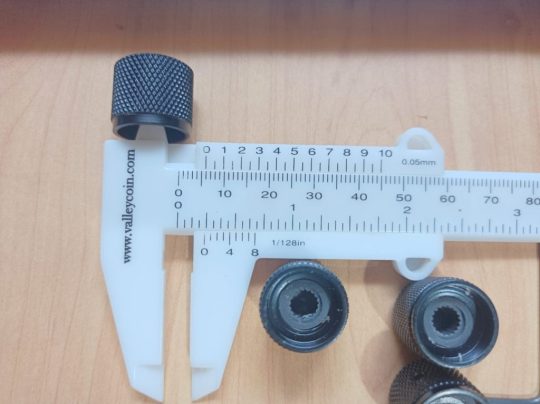 Ham Radio Metalic Black Set 4 Knobs Size 13mm x 6mm Used We Ship Worlwide - Image 3
