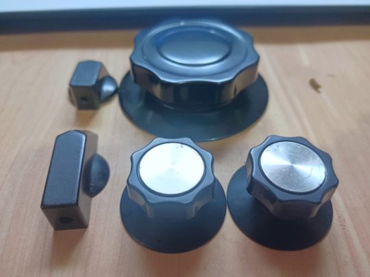 Ham Radio Lot Knobs Used We Ship Worlwide - Image 2