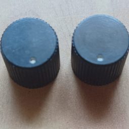 Ham Radio 2 units Knobs Size 14mm x 6mm Used We Ship Worlwide