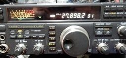 YAESU FT-850 100W General Coverage Automatic Antenna Tuner.